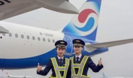 女子爆料老公开飞机视频,揭秘飞行员真实生活