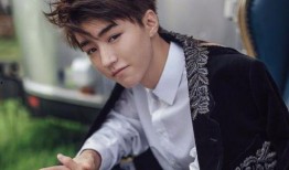 王俊凯被爆料太爱管视频,是关心还是过度干涉？