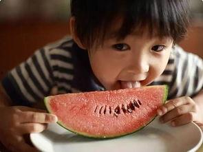 娱乐吃瓜酱喝水哥